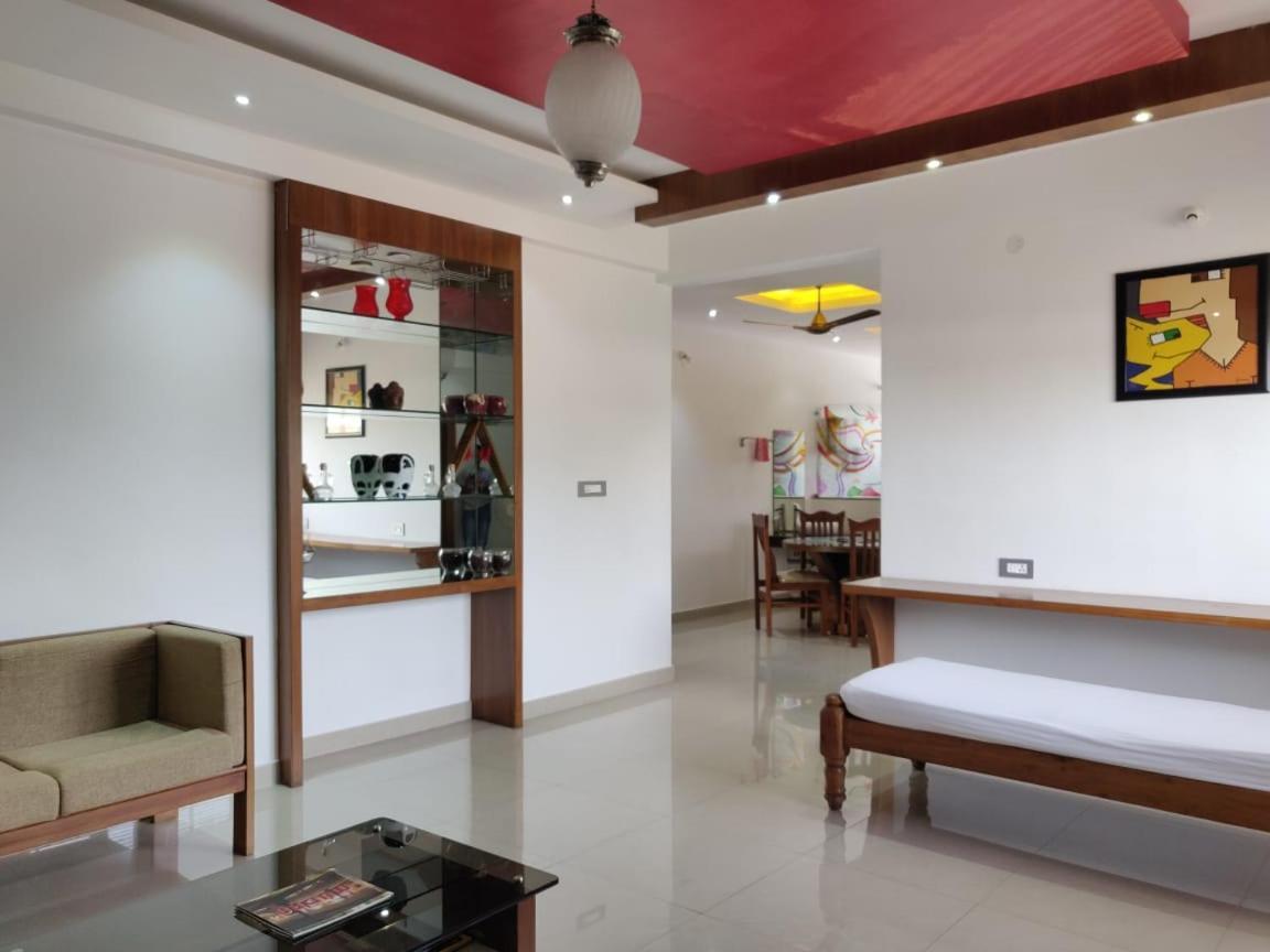 Hotel Mudra Midtown Suites & Rooms Kalasa Exterior photo