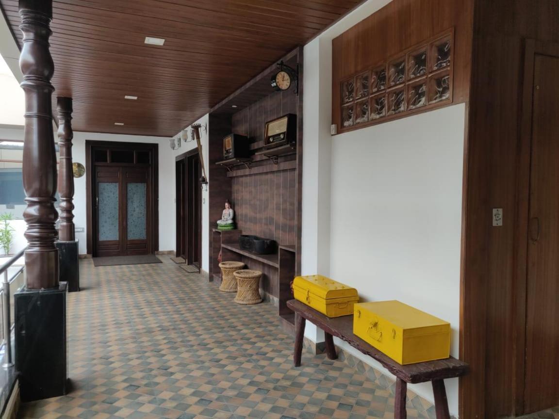 Hotel Mudra Midtown Suites & Rooms Kalasa Exterior photo