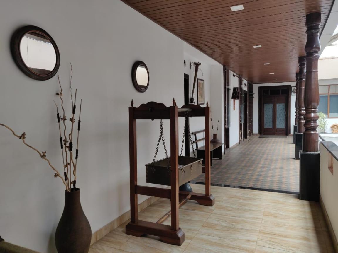 Hotel Mudra Midtown Suites & Rooms Kalasa Exterior photo